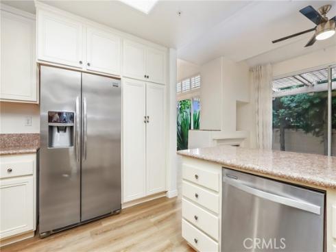 2316  Cascade  , Tustin, CA