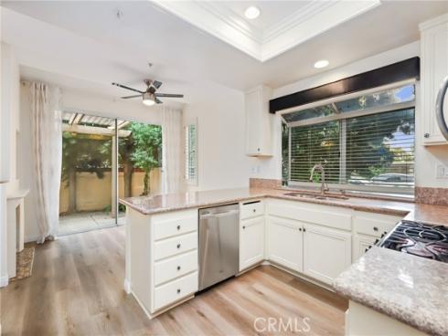 2316  Cascade  , Tustin, CA