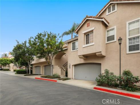 2316  Cascade  , Tustin, CA