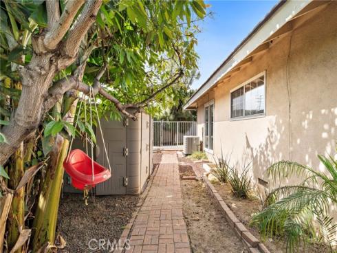 1481  Lance   Drive, Tustin, CA