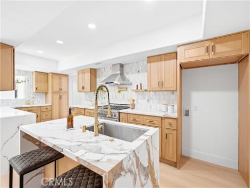 17782  Arbolada   Way, Tustin, CA