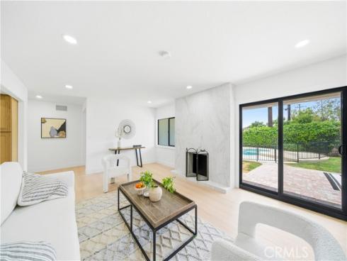 17782  Arbolada   Way, Tustin, CA