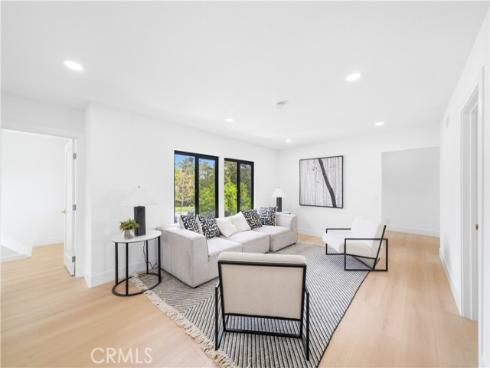 17782  Arbolada   Way, Tustin, CA