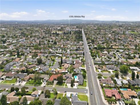 17782  Arbolada   Way, Tustin, CA