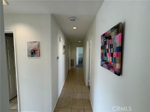 13679  Iroquois  , Tustin, CA