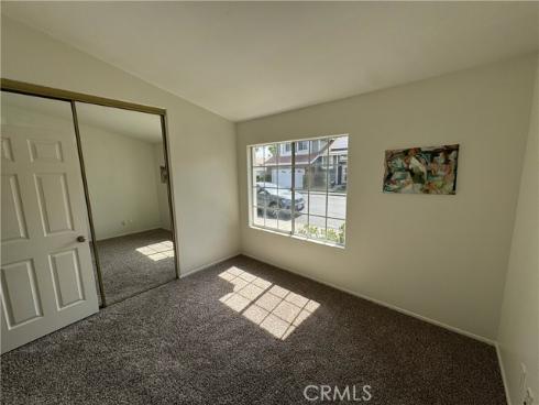 13679  Iroquois  , Tustin, CA