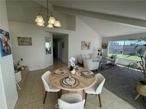 13679  Iroquois  , Tustin, CA