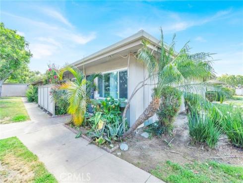 634 W Main  D , Tustin, CA