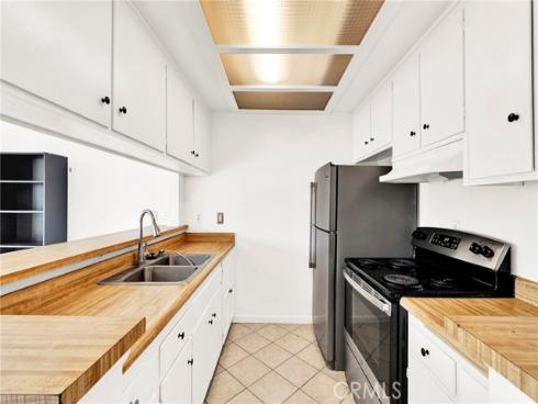 634 W Main  D , Tustin, CA