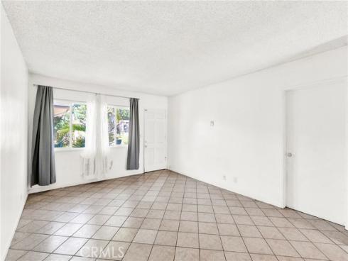 634 W Main  D , Tustin, CA