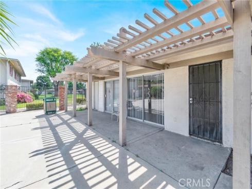 634 W Main  D , Tustin, CA