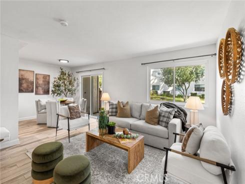 17572  Vandenberg  4  Lane, Tustin, CA