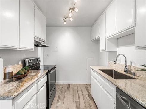 17572  Vandenberg  4  Lane, Tustin, CA