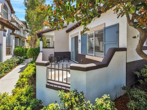 2390  Sunningdale   Drive, Tustin, CA