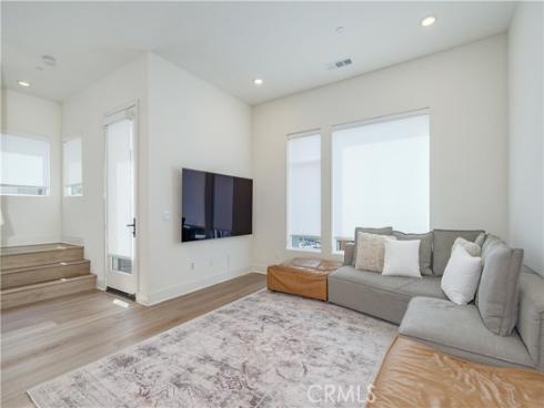 2190  Skylar  , Tustin, CA