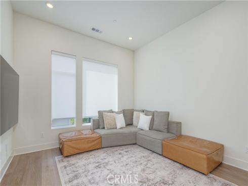 2190  Skylar  , Tustin, CA