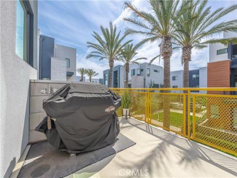 2190  Skylar  , Tustin, CA