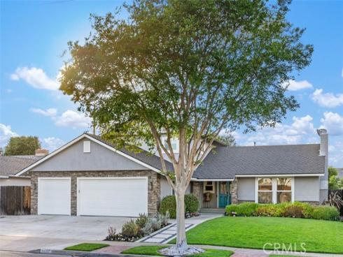 13351  Cromwell  , Tustin, CA