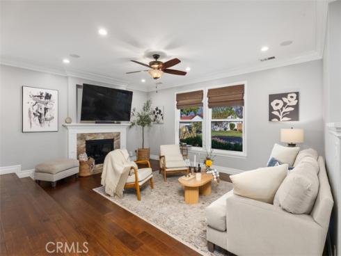 13351  Cromwell  , Tustin, CA