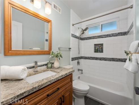 13351  Cromwell  , Tustin, CA