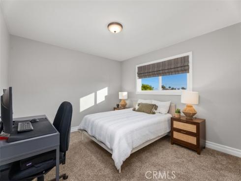 13351  Cromwell  , Tustin, CA
