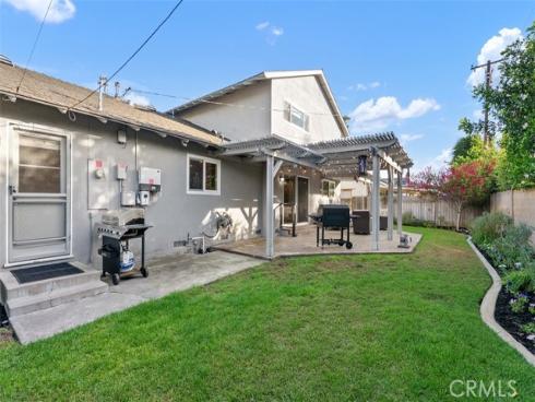 13351  Cromwell  , Tustin, CA