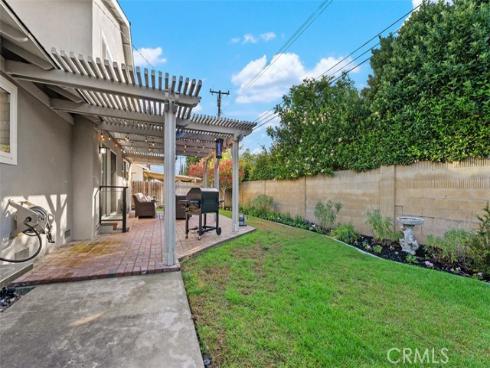 13351  Cromwell  , Tustin, CA