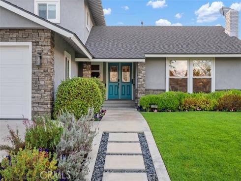 13351  Cromwell  , Tustin, CA