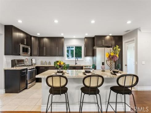 13351  Cromwell  , Tustin, CA