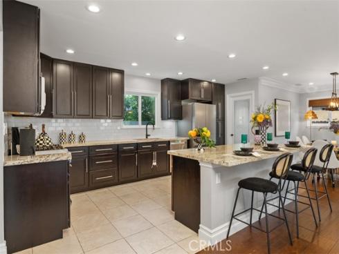 13351  Cromwell  , Tustin, CA