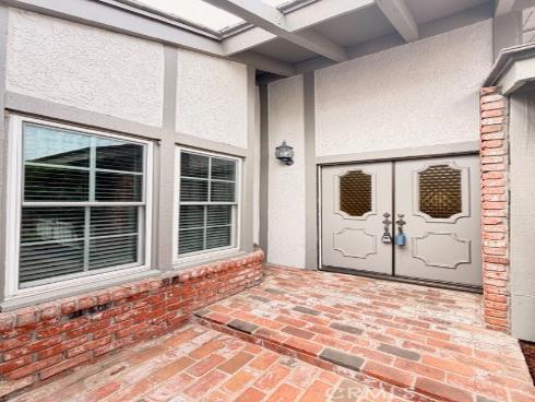 1022  Regis Way  , Tustin, CA