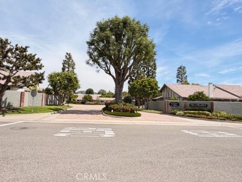 1022  Regis Way  , Tustin, CA