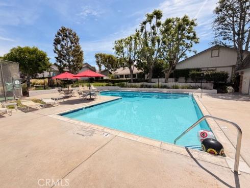 1022  Regis Way  , Tustin, CA