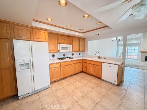 1022  Regis Way  , Tustin, CA