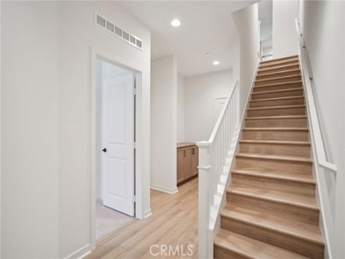 152  Balsawood  , Tustin, CA