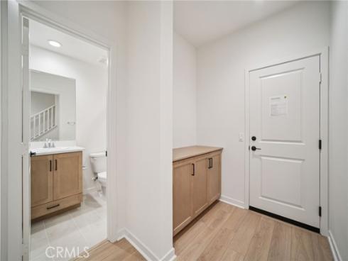 152  Balsawood  , Tustin, CA