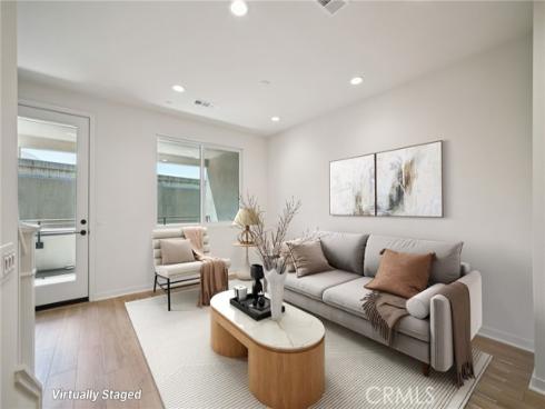 152  Balsawood  , Tustin, CA