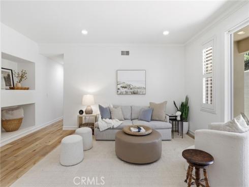 2659 Dietrich , Tustin, CA