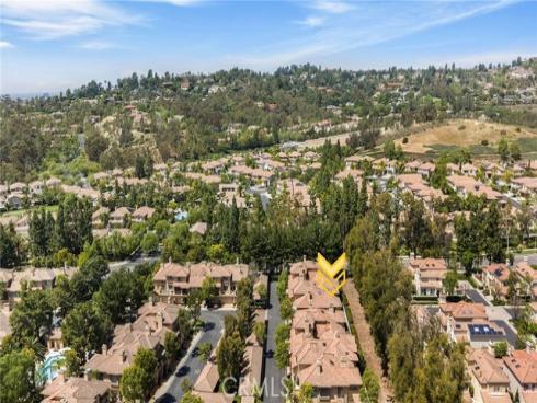 2659 Dietrich , Tustin, CA