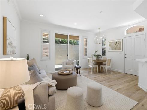 2659 Dietrich , Tustin, CA