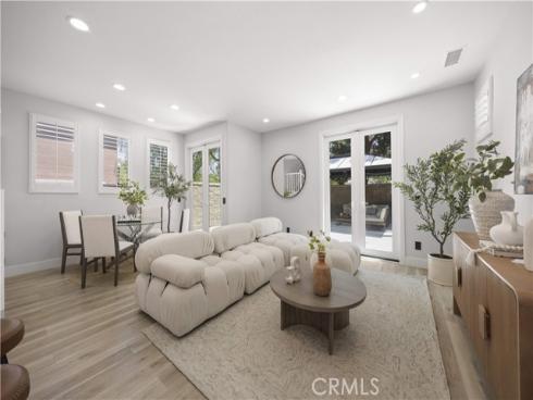 328  Flyers Ln  , Tustin, CA