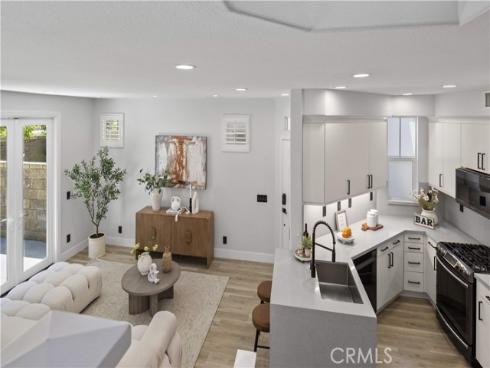 328  Flyers Ln  , Tustin, CA