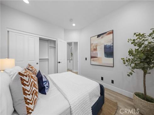 328  Flyers Ln  , Tustin, CA