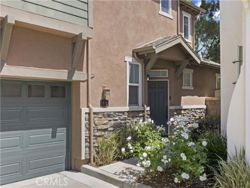 328  Flyers Ln  , Tustin, CA