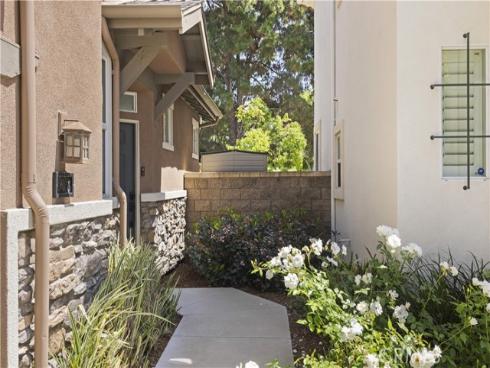 328  Flyers Ln  , Tustin, CA
