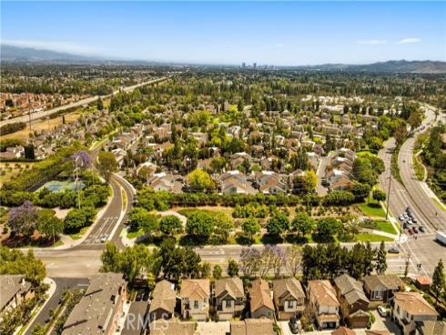 328  Flyers Ln  , Tustin, CA