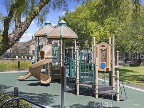 328  Flyers Ln  , Tustin, CA