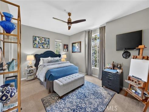 2531  Aquasanta  , Tustin, CA