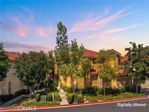 2531  Aquasanta  , Tustin, CA