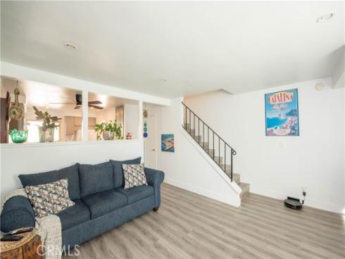 1722  Mitchell  95 , Tustin, CA